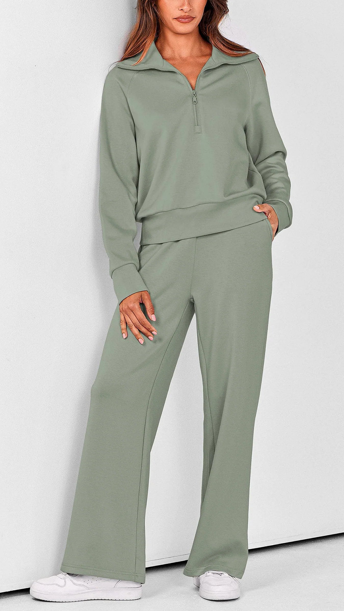 Relaxed two-piece set