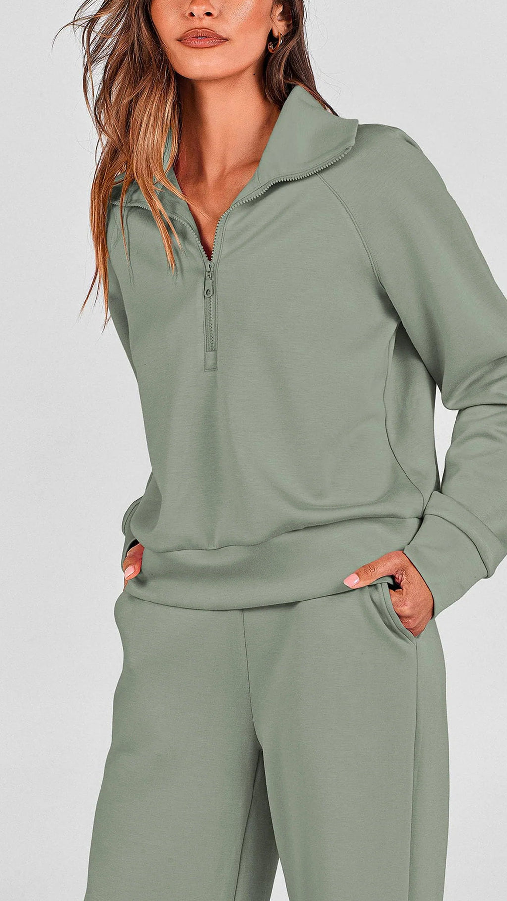 Relaxed two-piece set